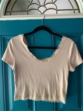 Aeropostale Light Pink Lace
Trim Tee